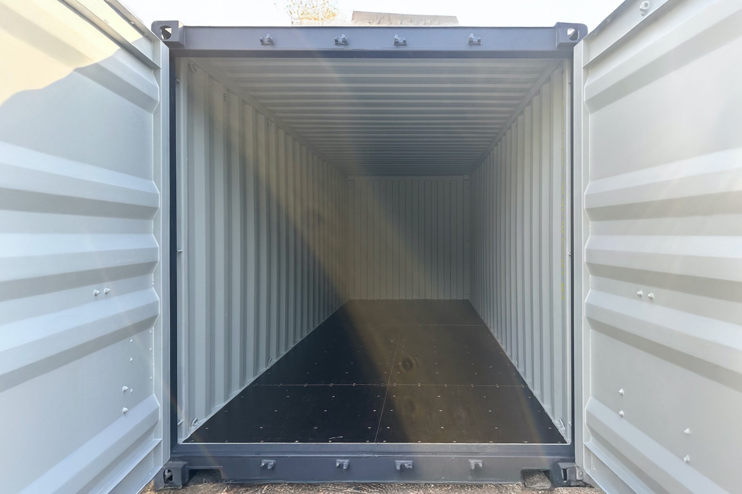 20フィートワンウェイコンテナ(黄色ステッカー)