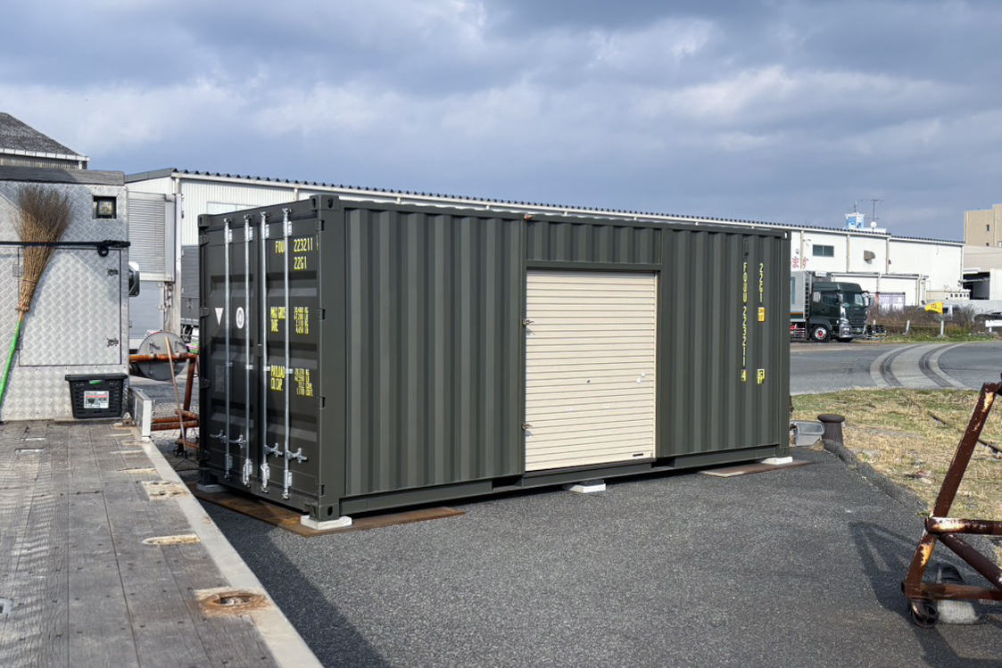 20フィート 新品 ワンウェイ コンテナ 福岡 改造 シャッター取り付け ガレージ